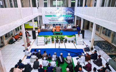 Temu Alumni Ponpes Al Madani: Doa Bersama dan Ramah Tamah